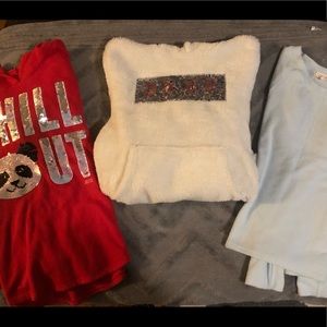 Lot of three girls sweaters size 14/16